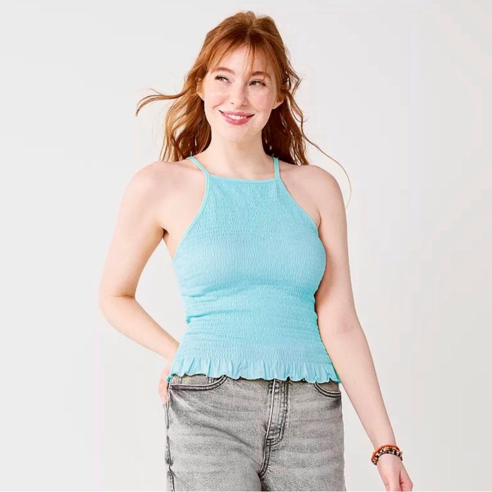 NWOT High Neck Smocked Ruffle Bottom Tank Top